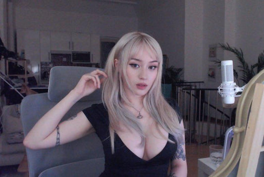 JadeyAnh Twitch