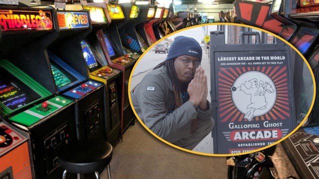 Discover Chicago's Huge Arcade with More than 918 Games