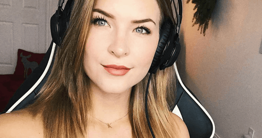 KittyPlays (Kristen Valnicek) : Streamer Wiki